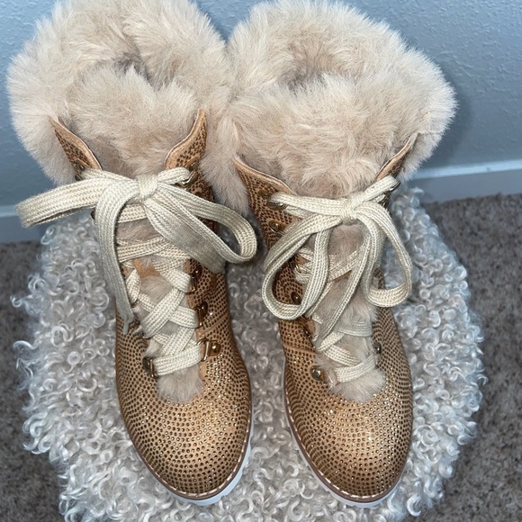 Lauren Lorraine‎ faux fur Rhinestone boots NEW - Picture 8 of 10